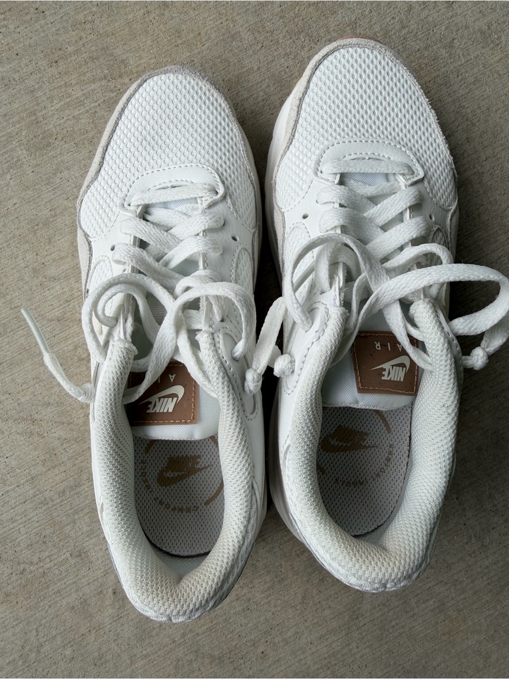 Nike White Mesh Sneakers with Light Beige Accents - Picture 6 of 7